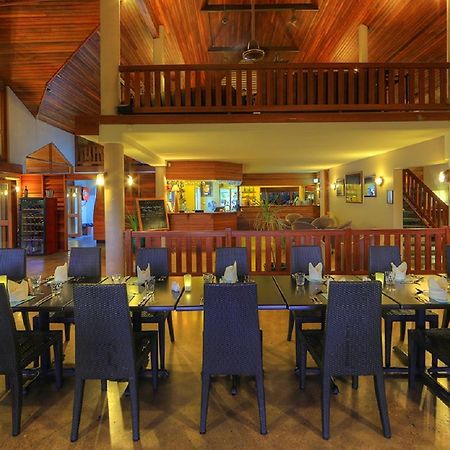 Sovereign Resort Hotel Cooktown Esterno foto
